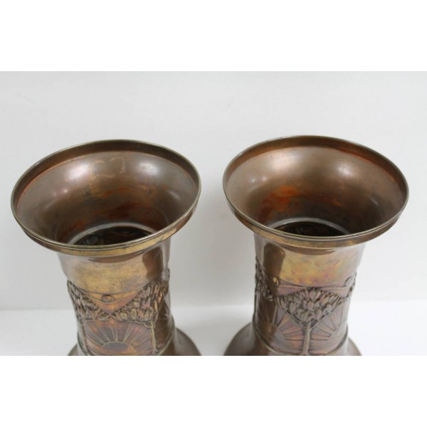 Pair_of_Brass/Copper_Vases slide5