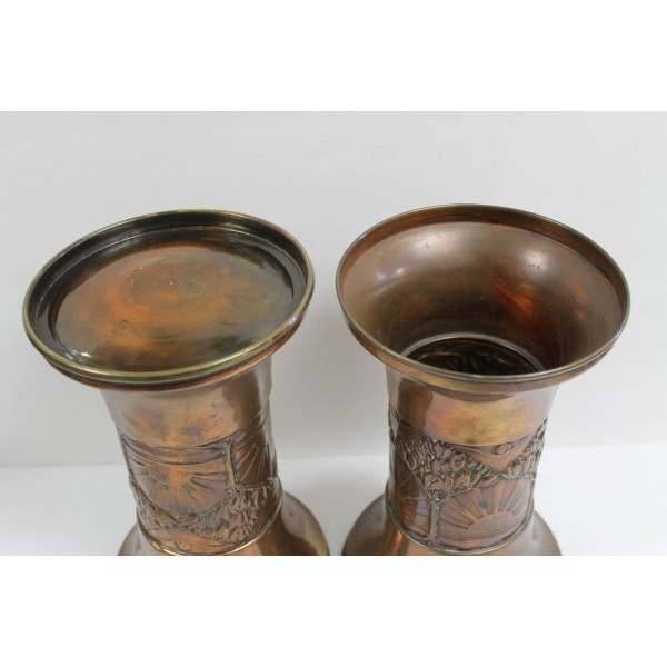 Pair_of_Brass/Copper_Vases slide3