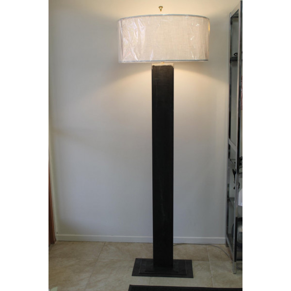Custom_Rectangular_Steel_Floor_Lamp slide1