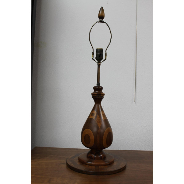 Vintage_Wood_Marquetry_Lamp slide1