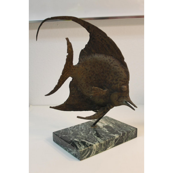 Bronze_Fish_Sculpture_on_Marble_Base_by_G._TATE slide1