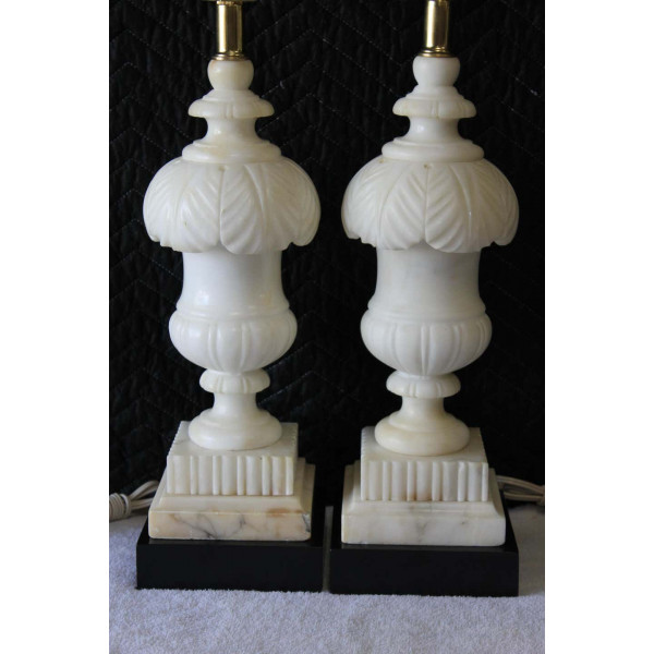 Pair_of_Alabaster_Table_Lamps slide1