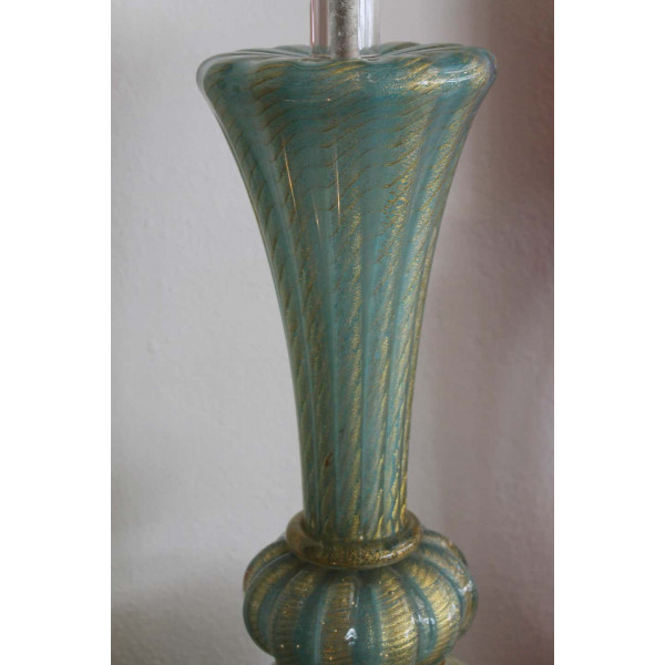 Murano_Glass_and_Lucite_Table_Lamp_Attrib._to_Barovier_&_Toso slide4