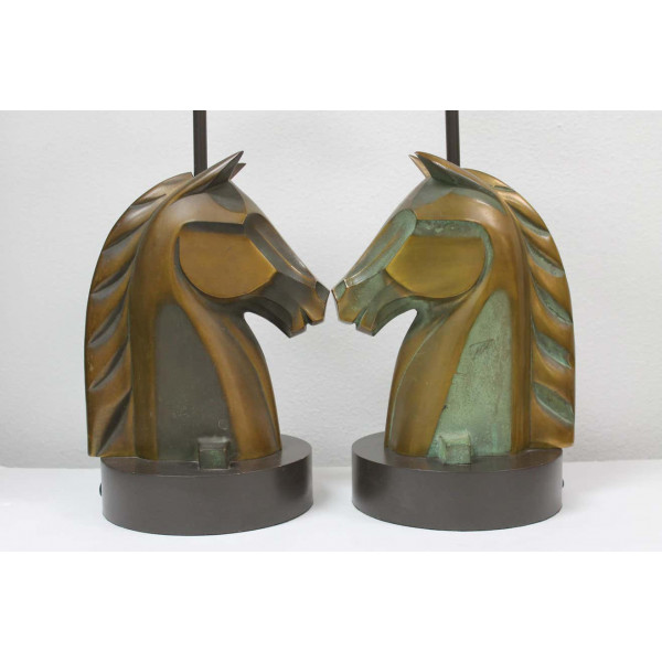 Pair_of_Bronze_Horse_Head_Lamps slide7
