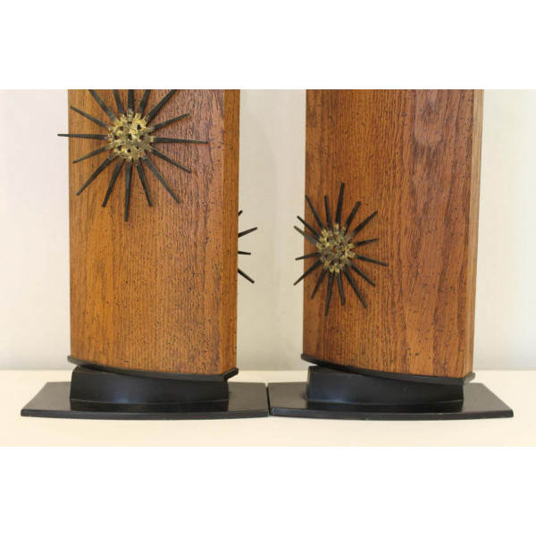 Pair_of_1970s_Modern_Lamps_with_Nail_Art_Sunbursts slide7