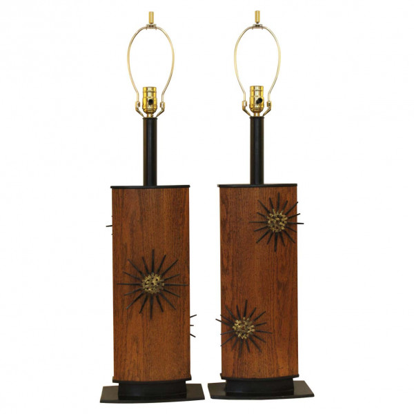 Pair_of_1970s_Modern_Lamps_with_Nail_Art_Sunbursts slide0