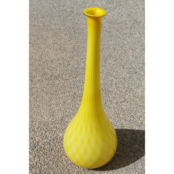 Pair_of_Murano_Cased_Glass_Yellow_Vases slide5