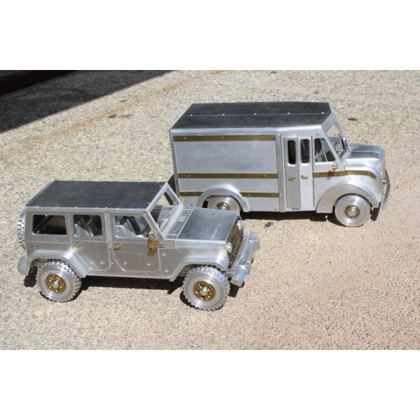 Aluminum_and_Brass_Jeep slide11
