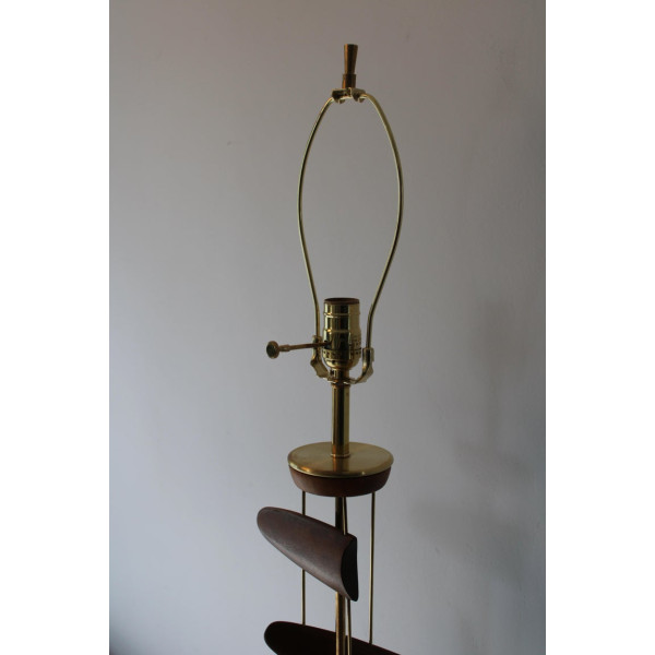 Sculptural_Wood_and_Brass_Lamp_attributed_to_Leo_Amino slide9
