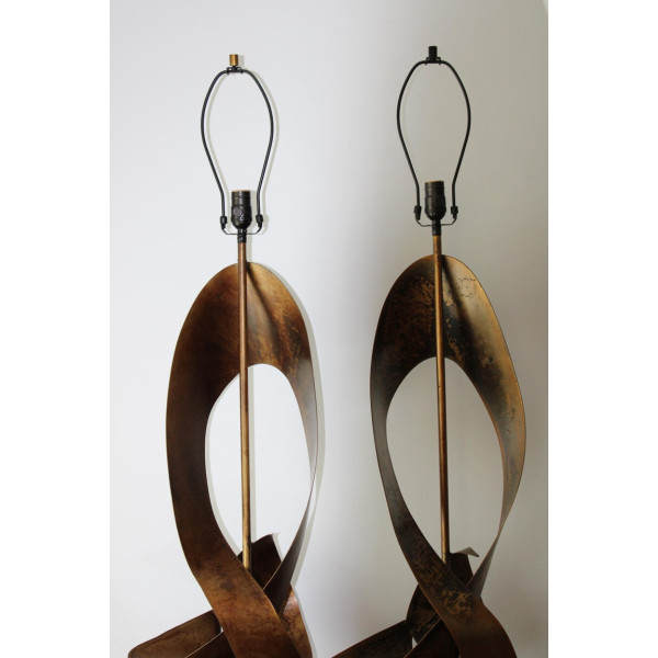 Pair_of_Brutalist_Lamps_by_Richard_Barr_and_Harold_Weiss_for_the_Laurel_Lamp_Co. slide2