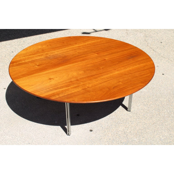 Parallel_Bar_Walnut_Coffee_Table_by_Florence_Knoll_for_Knoll slide2