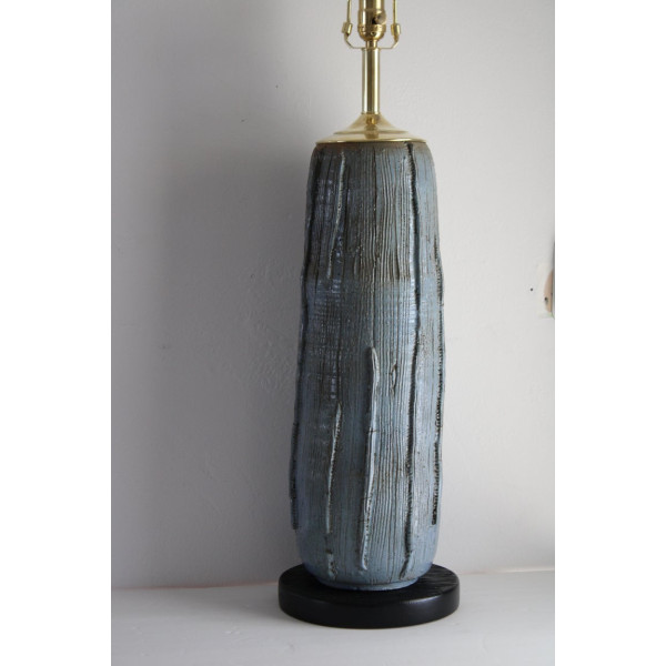 Ceramic_Blue_Table_Lamp_with_Sgraffito_Lines slide1