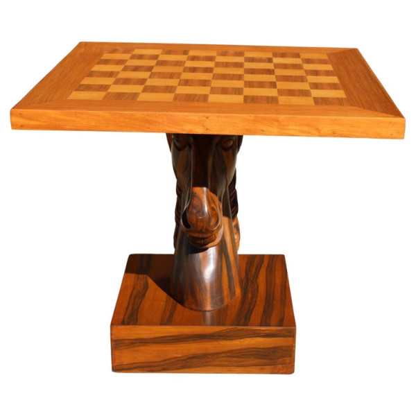 Chess_Table_with_Horse_Head_Base,_Complete_Set slide0